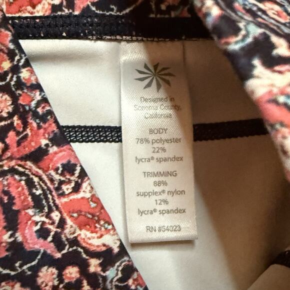 Athleta Leggings Chaturanga Capri Multicolor Size M Gym Yoga - Picture 6 of 8